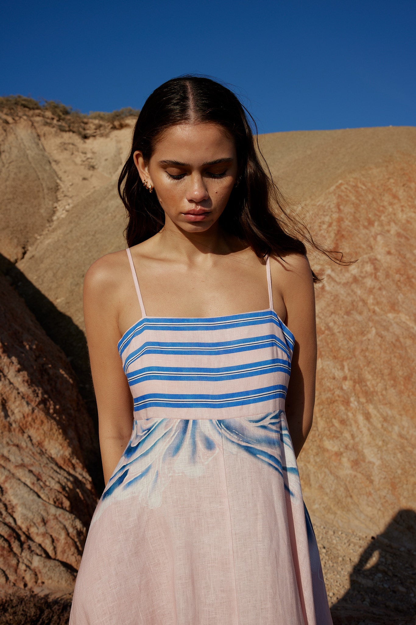 RUE DRESS - SEASHELL/ICEBERG