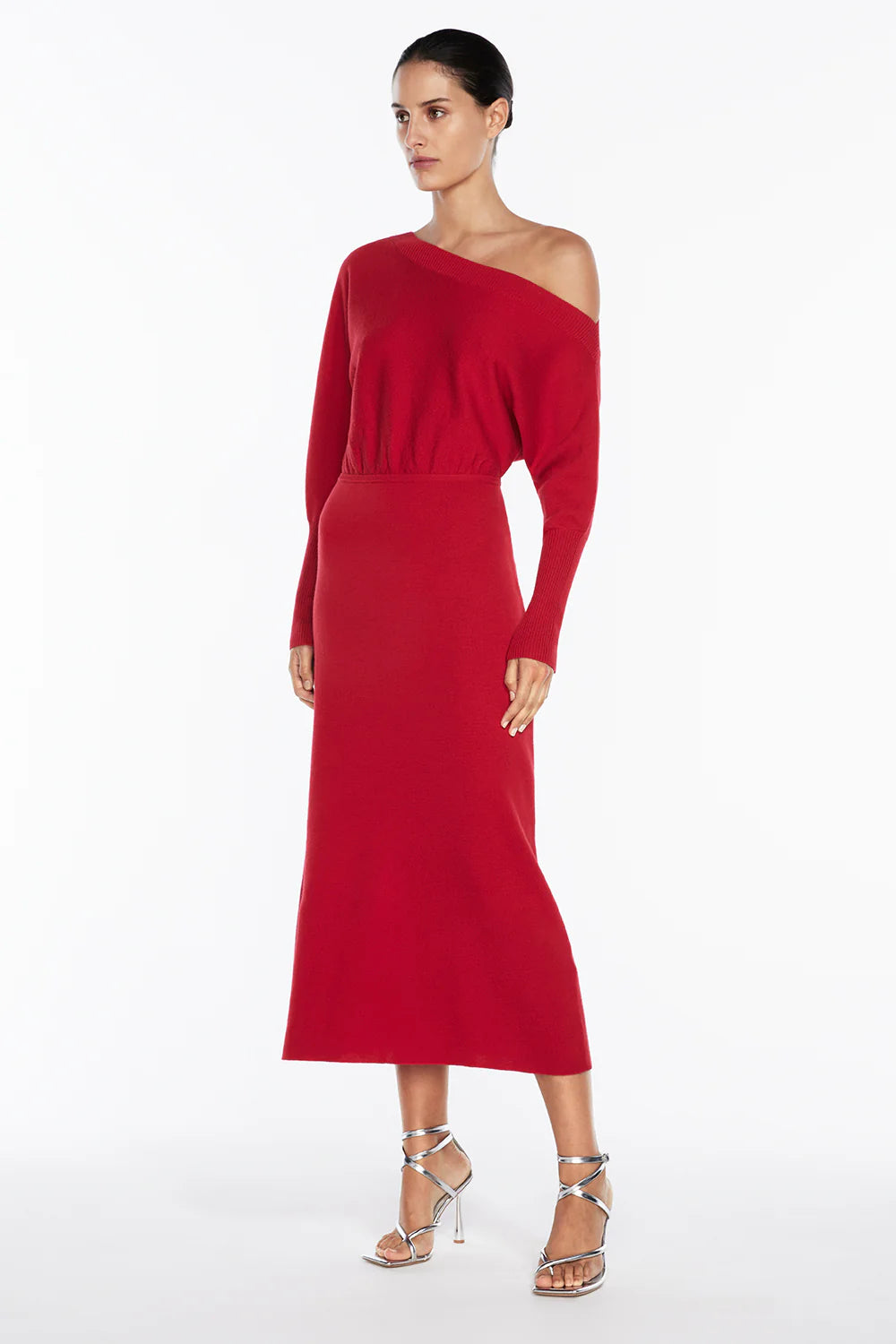 *PREORDER* ENERGY SHIFT KNIT DRESS - RED