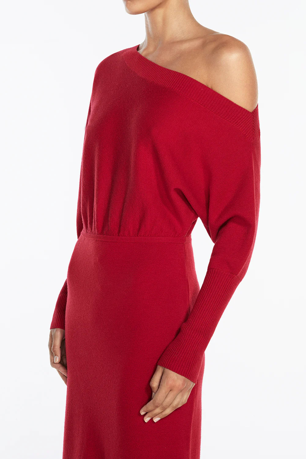 *PREORDER* ENERGY SHIFT KNIT DRESS - RED