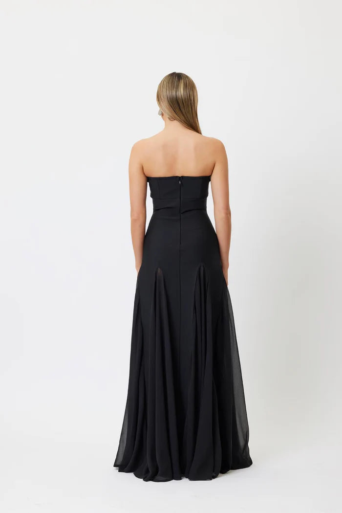 MAE MAXI DRESS - BLACK