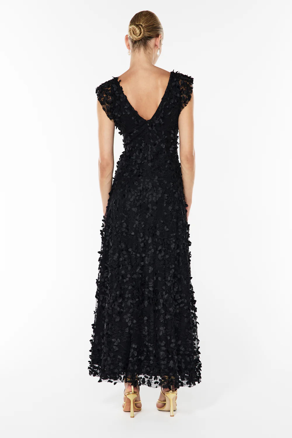 ENCHANTMENT GOWN - BLACK