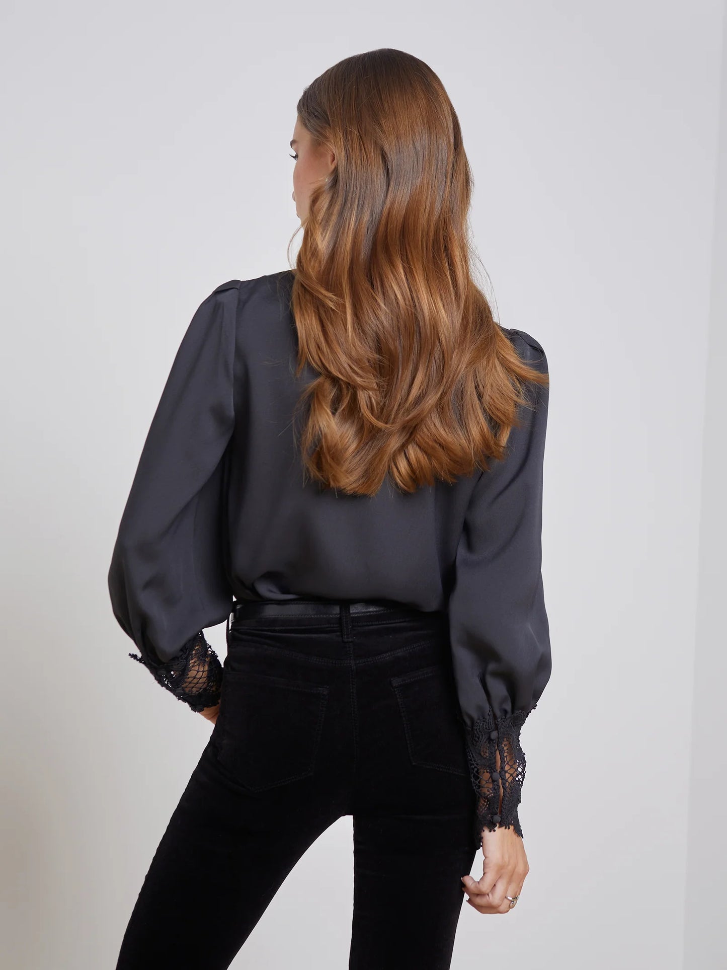 AVA LACE BLOUSE - BLACK