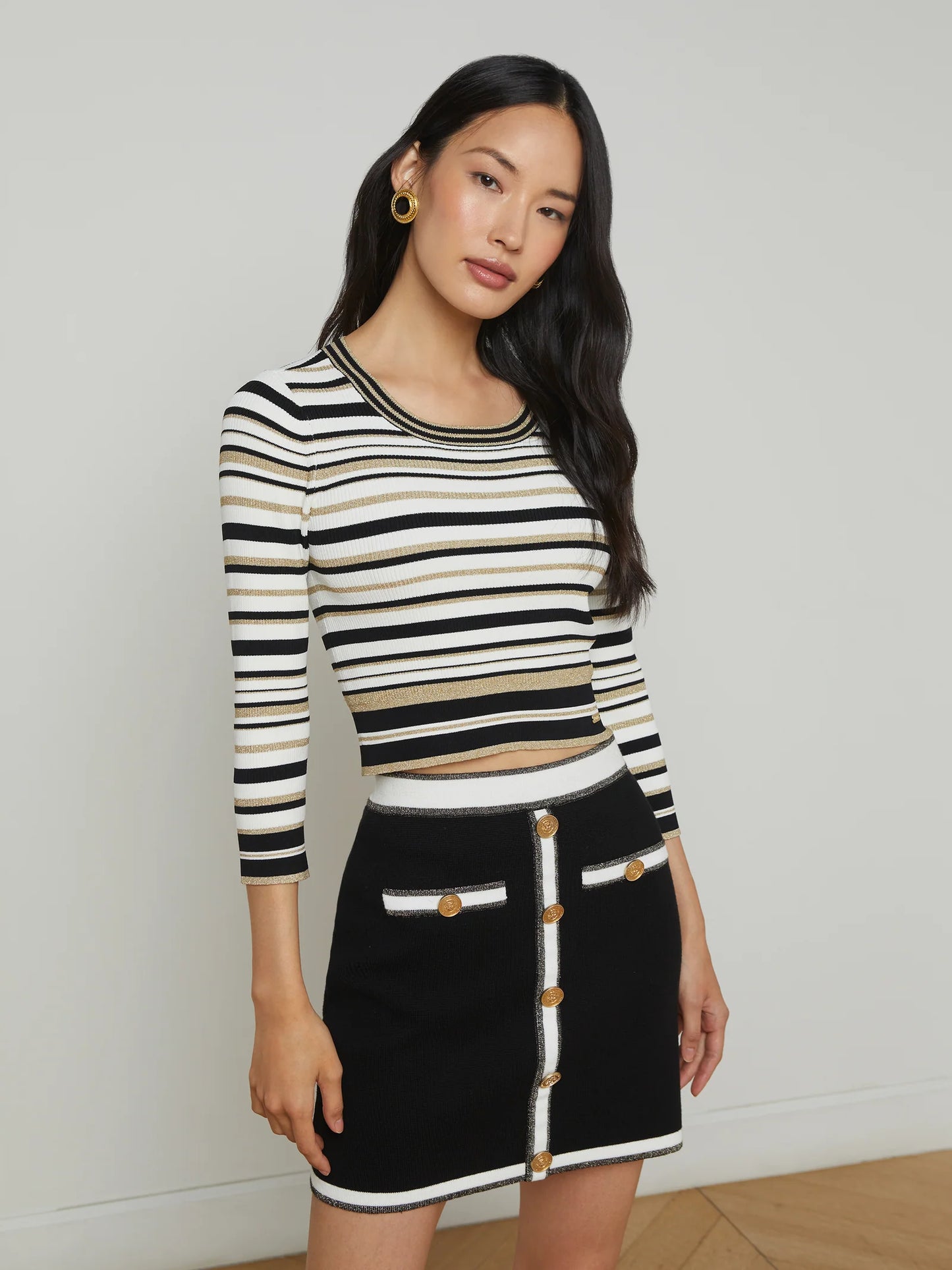 YUKIO STRIPED CROP CREW - WHITE/BLACK/GOLD STRIPE