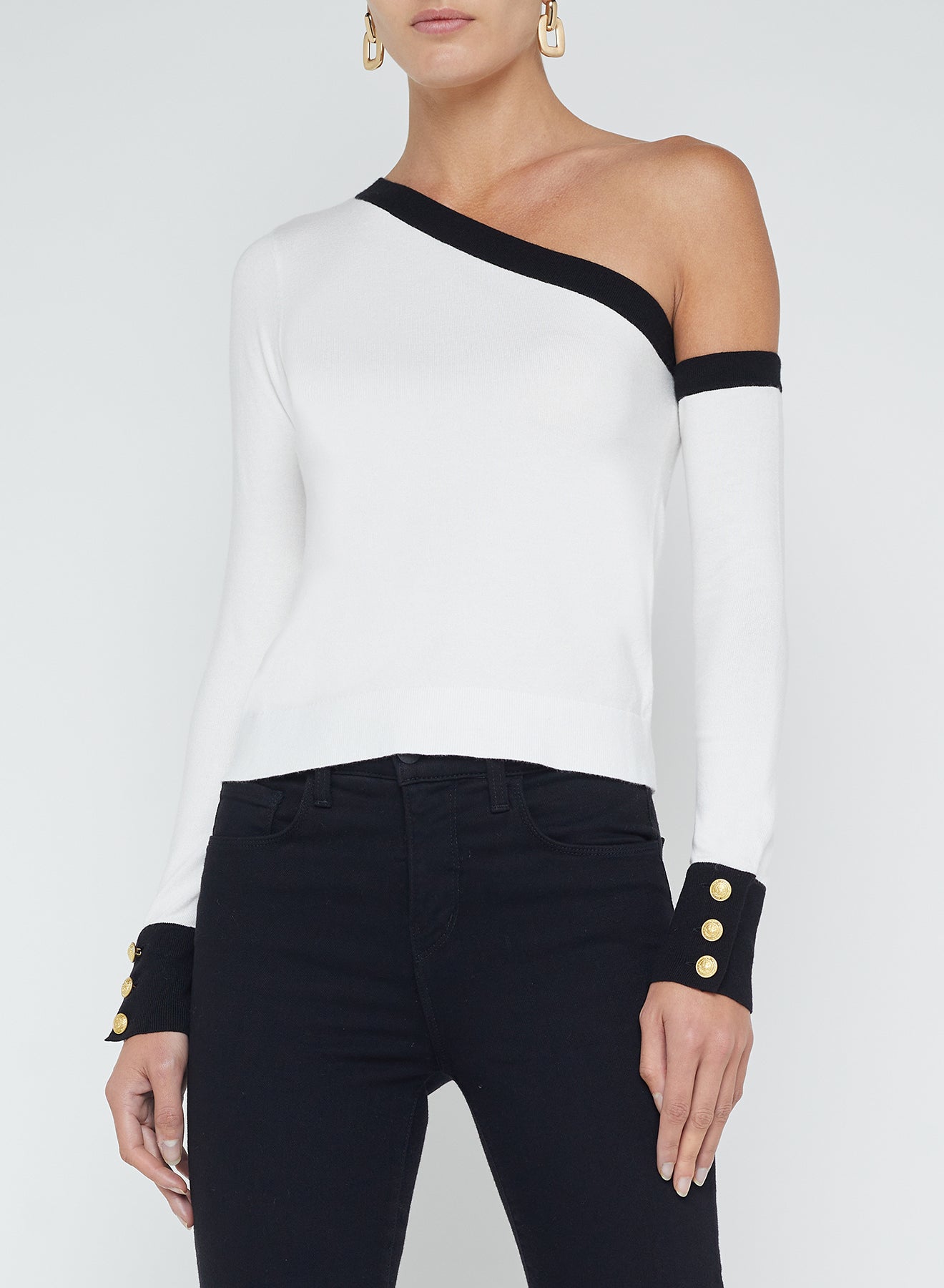 MAEVA OFF SHOULDER PULLOVER - WHITE/BLACK