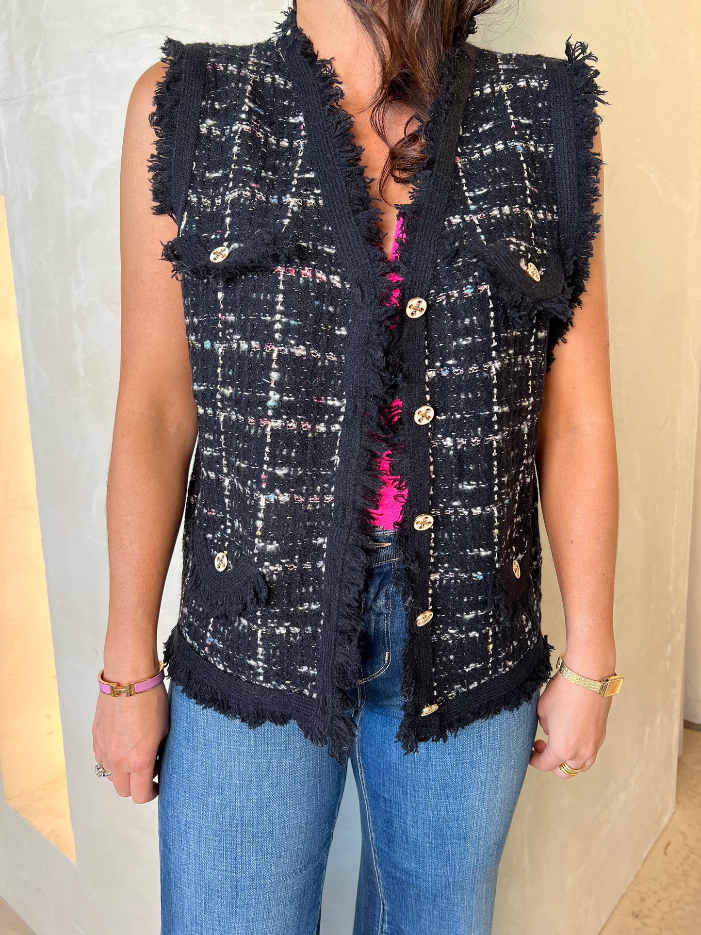 VEST - BLACK/MULTI