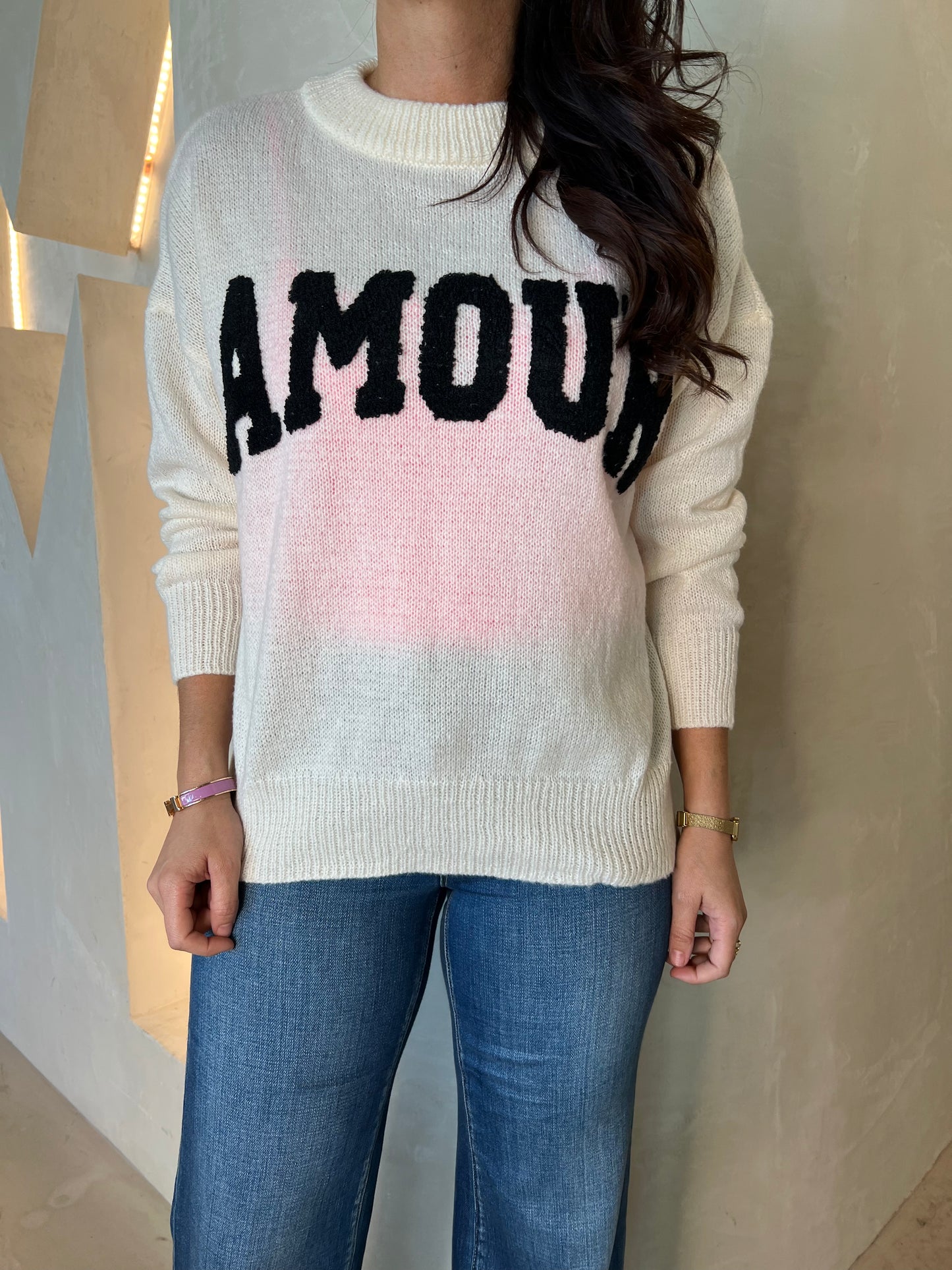 AMOUR ROUND NECK JUMPER - WHITE