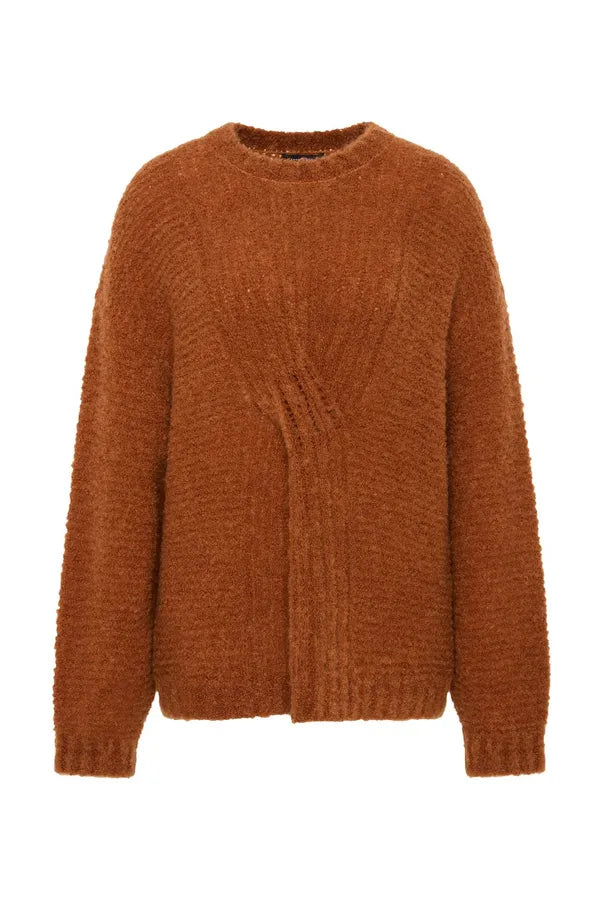 MEANDER CABLE KNIT JUMPER - RUST